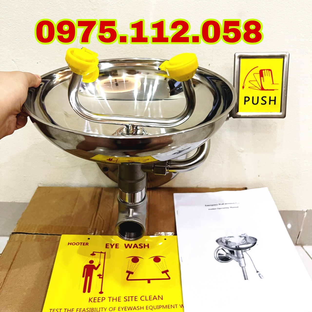 Bình rửa mắt khẩn cấp 8 lít,bồn rửa mắt khẩn cấp 8 lít,thiết bị rửa mắt khẩn cấp di đông,dụng cụ rửa mắt cầm tay di động