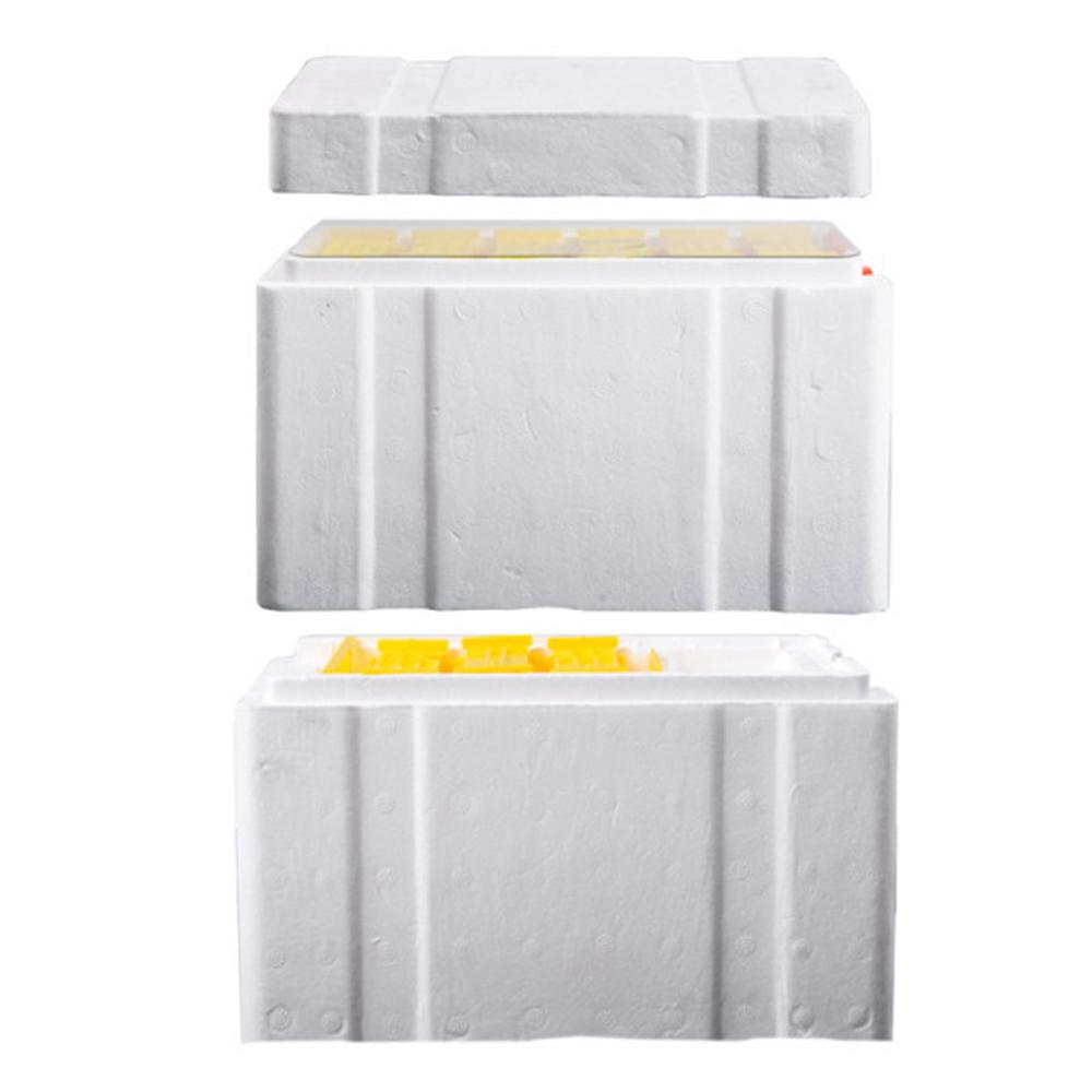Nhà nuôi ong 2 tầng bằng chất liệu xốp cao cấp, bền đẹp trong thời gian dài. Trọng lượng nhẹ và dễ mang theo.