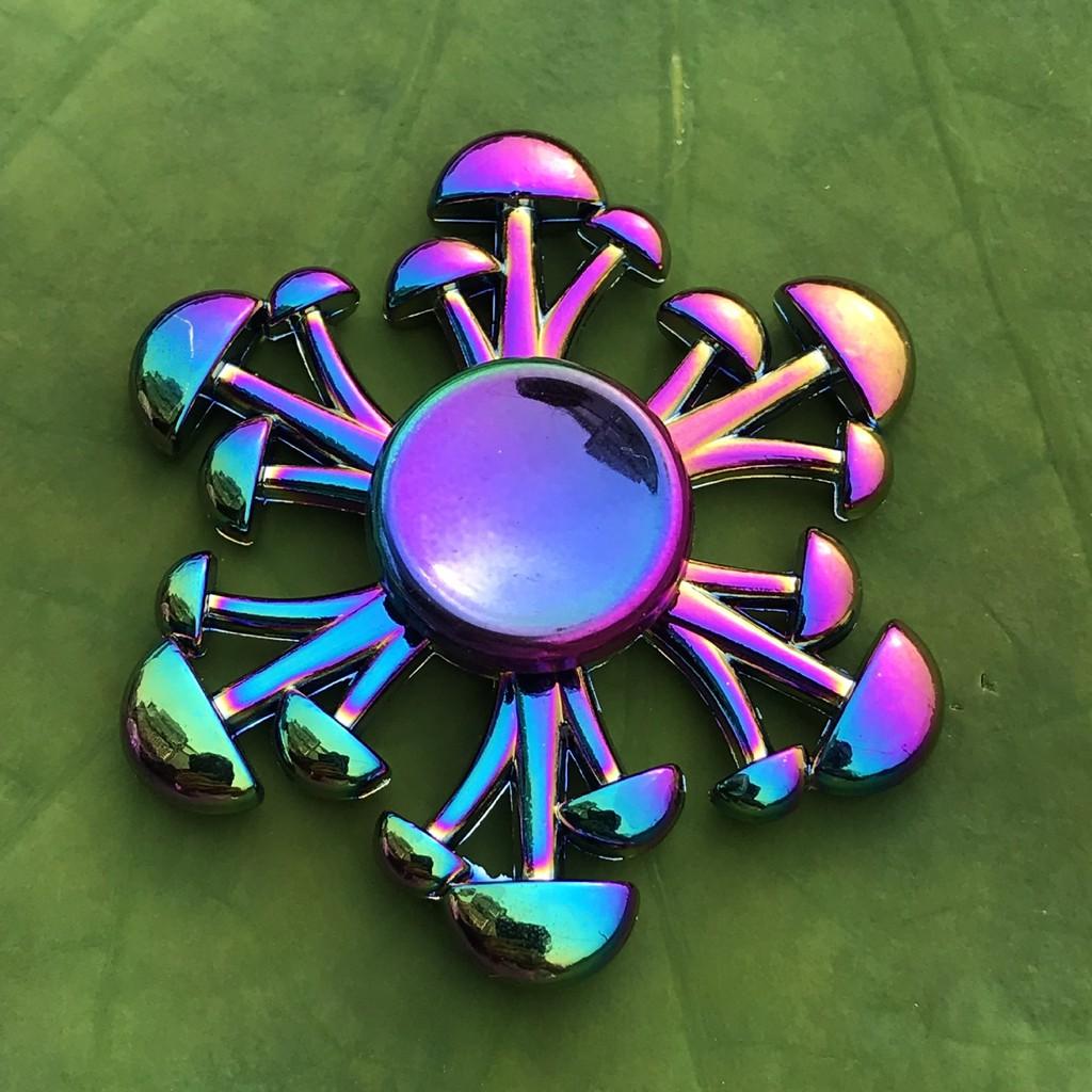 Con Quay Spinner Kim Loại 7 Màu Rainbow nhiều mẫu