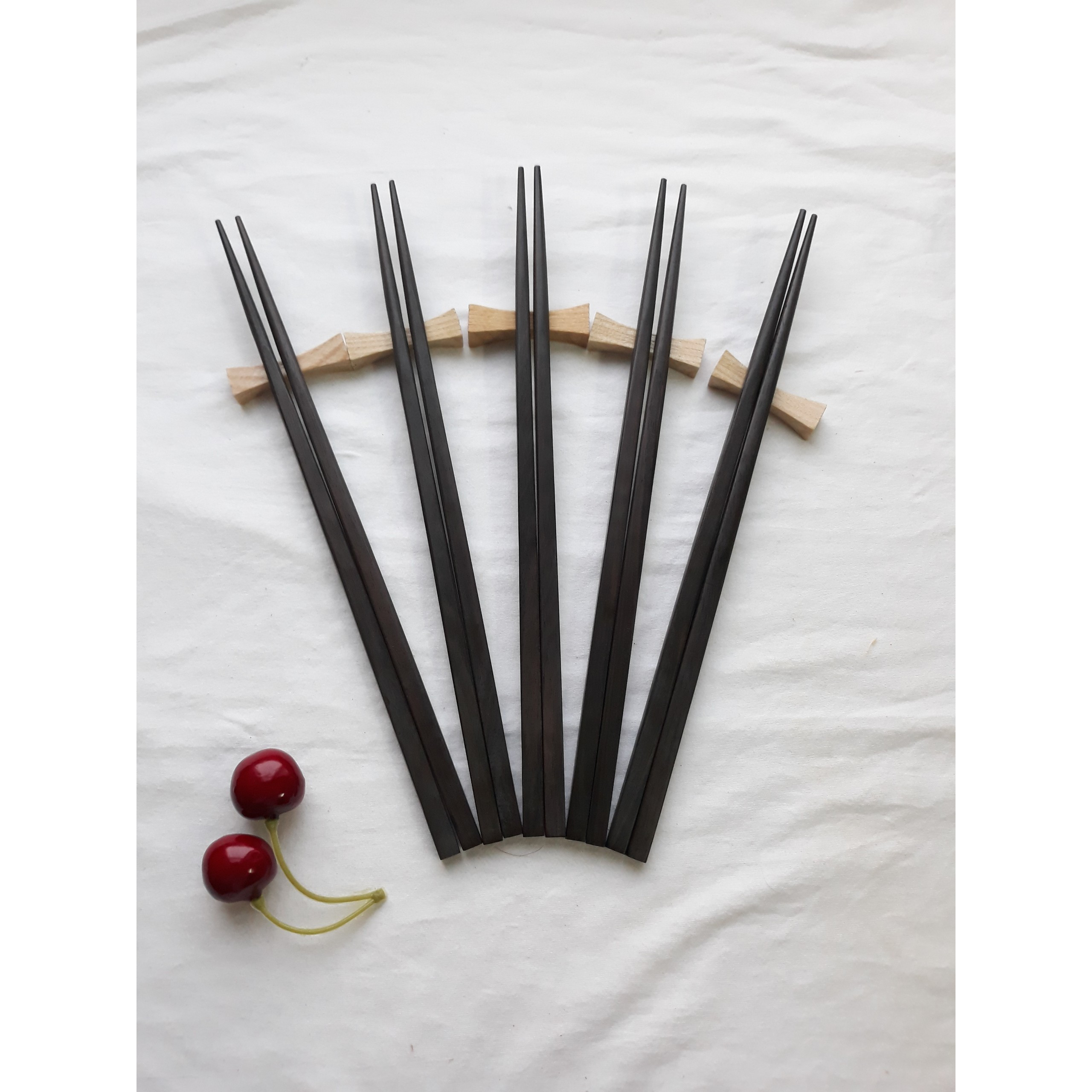 Đũa gỗ Mun Vuông trơn 25cm- Bộ 5 đôi