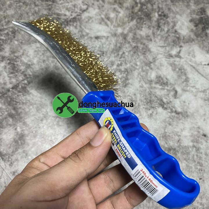 Bàn chải sắt C-mart E0001