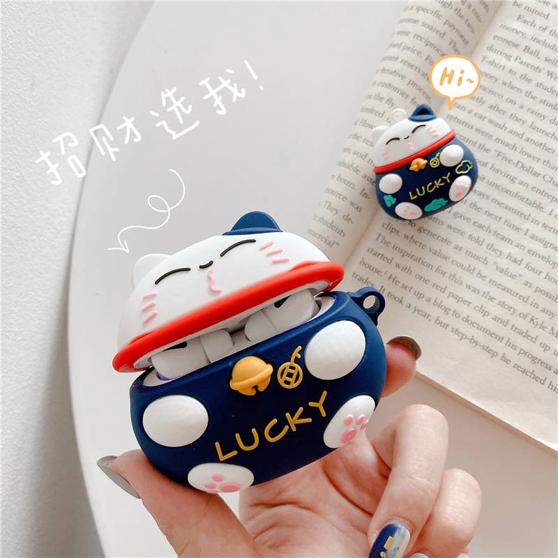 Bao case silicon chống sốc cho tai nghe Apple Airpods Pro kiểu dáng Mèo thần tài phiên bản Lucky đem lại may mắn cho người sử dụng (chống vân tay, chống bám bẩn, vật liệu cao cấp) - Hàng nhập khẩu