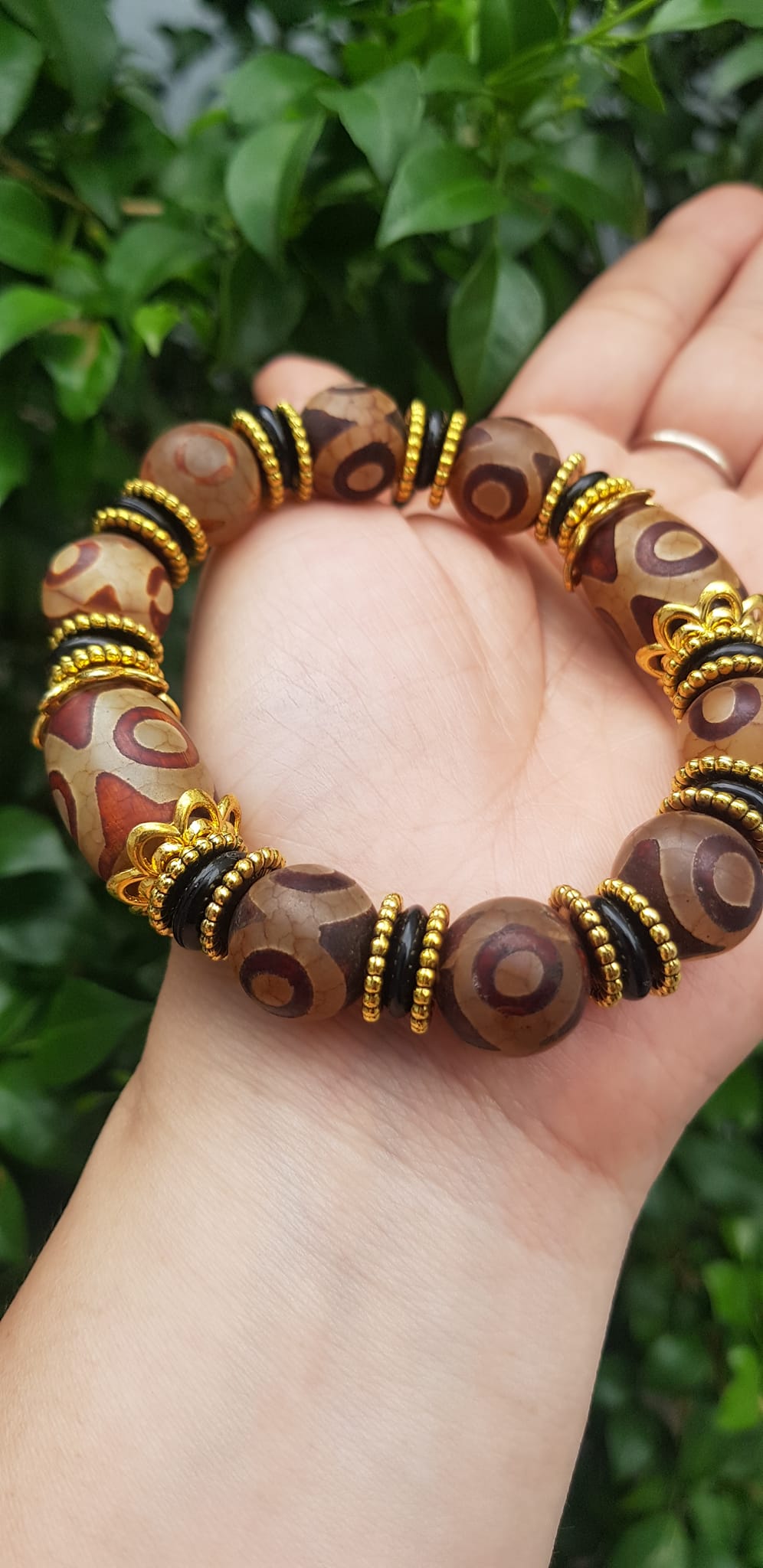️Vòng tay nam mã não tây tạng nâu 3 mắt kiểu Size vòng 14mm đẹp Ý nghĩa mang năng lượng tích cực may mắn cát tường cho gia chủ ạ