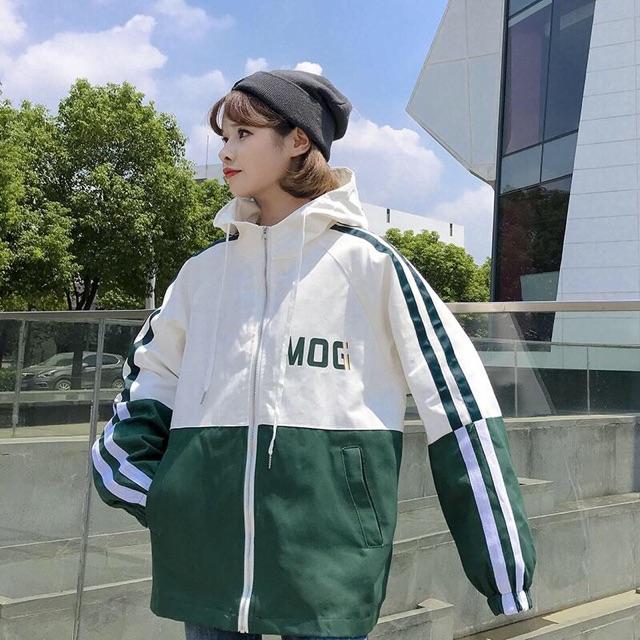 Áo khoác nữ form rộng