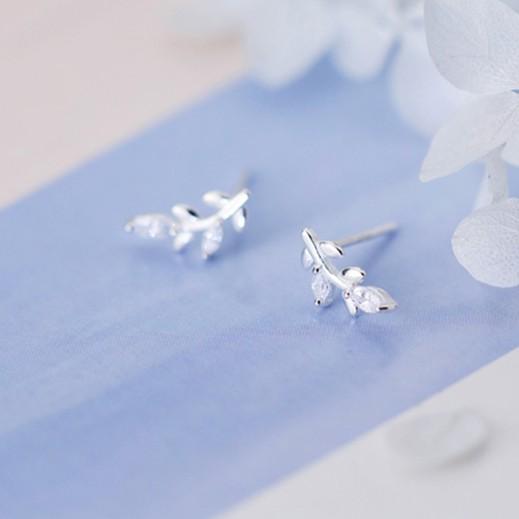 Khuyên tai bông tai nữ bạc s925 cao cấp chiếc lá đan xen đính đá Cá jewelry KB41
