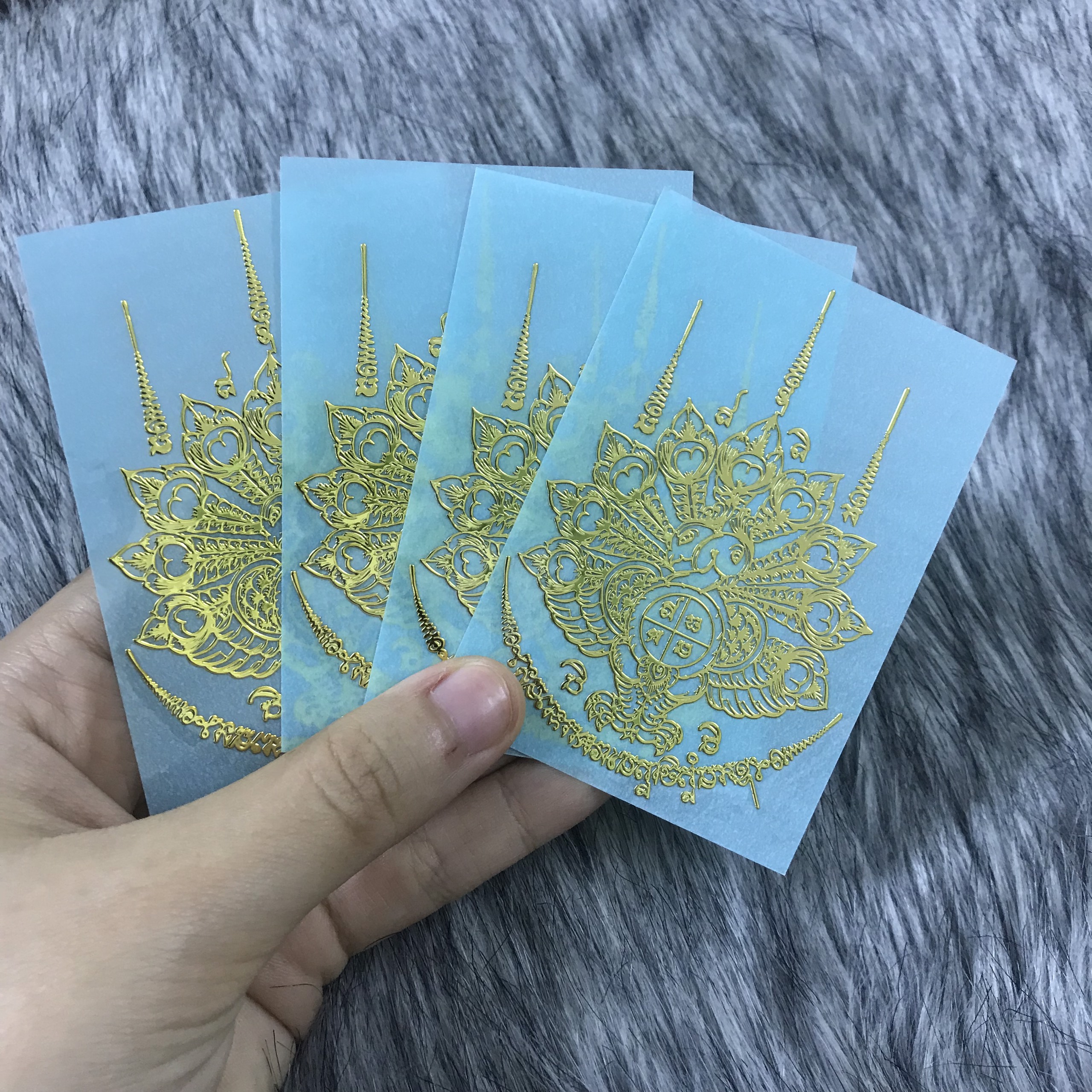 Miếng dán Thái Lan Chim Công Vàng giàu có , để dán điện thoại, để nơi làm việc -SP005573