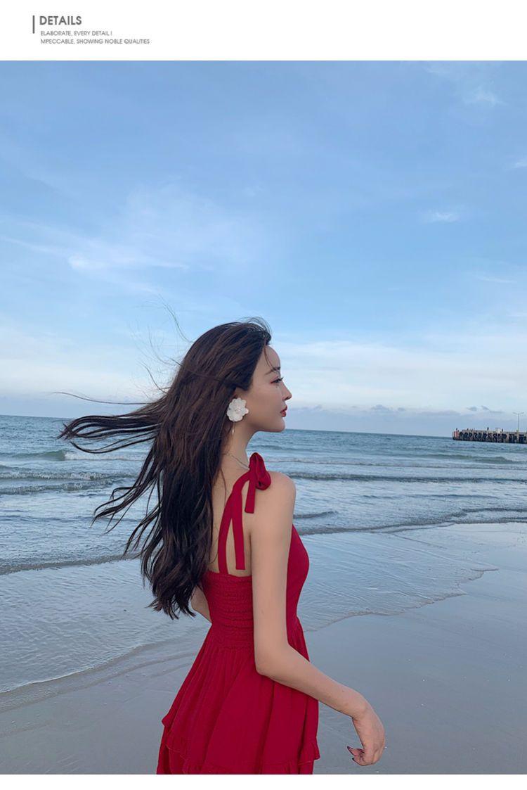 DONGSHOP Red Sling Dress Design Sense Little French Vintage Beach Dress Đối với phụ nữ đi biển kỳ nghỉ mùa hè 2023