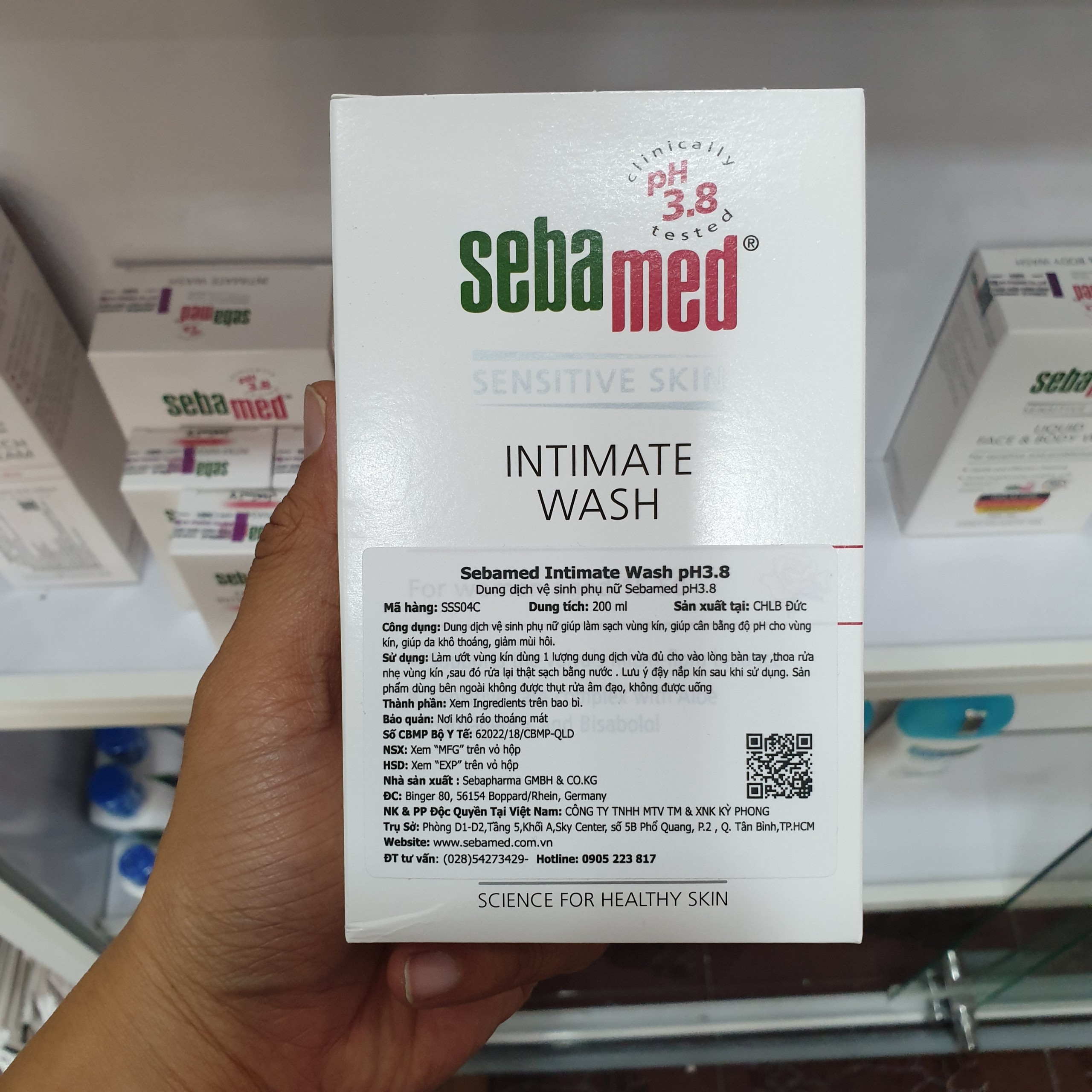 Dung Dịch Vệ Sinh Phụ Nữ Sebamed SSS04C Ph3.8 (200ml)