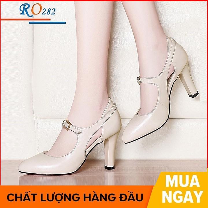 Giày sandal nữ cao gót 7 phân hai màu đen kem hàng hiệu rosata ro282