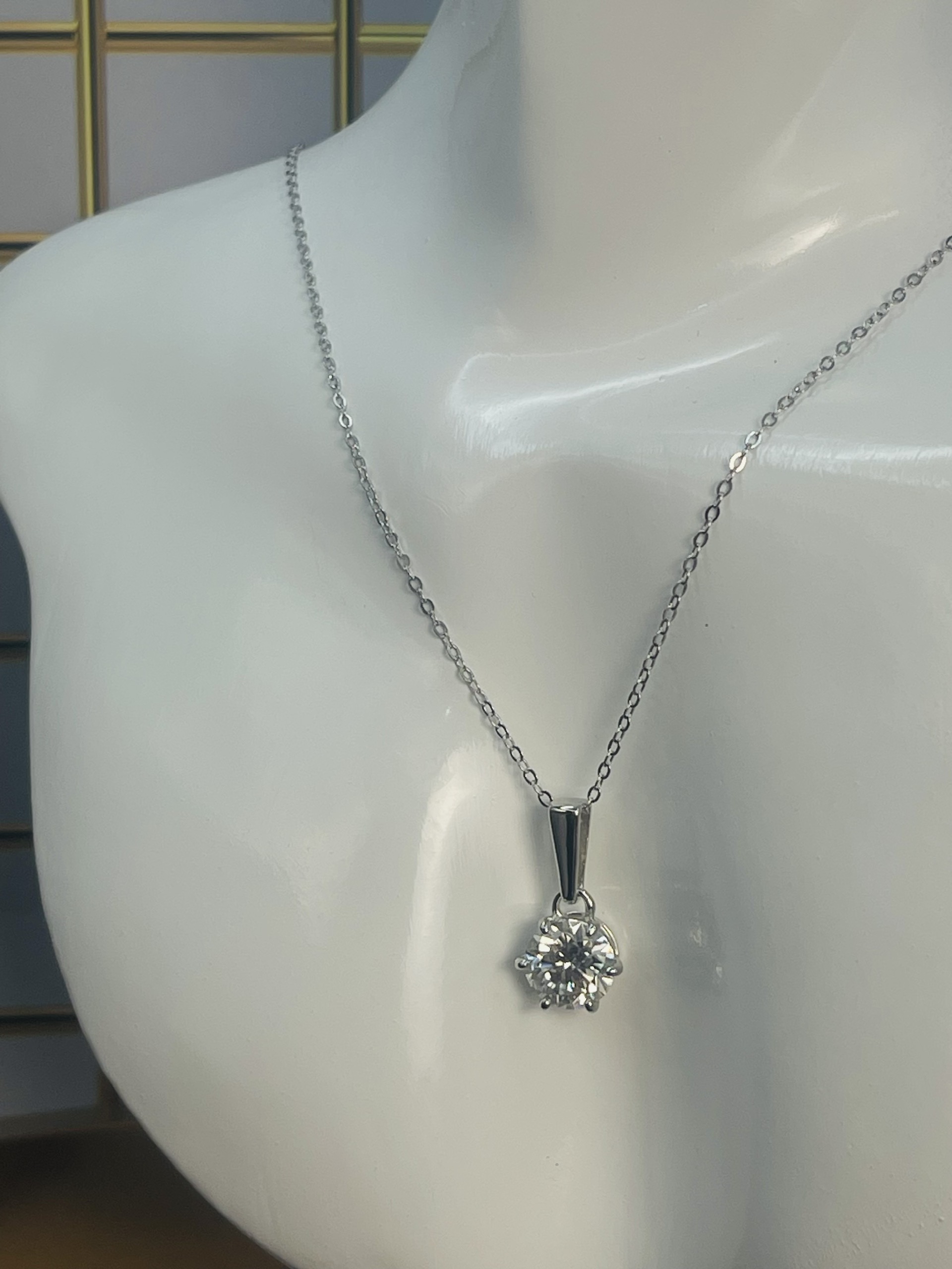 Dây chuyền Moissanite 2ct Kim Cương nhân tạo và Bạc 925 xi Bạch Kim N2928