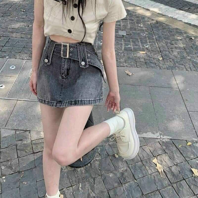 Váy jeans kèm đai có quần trong Hàn quốc