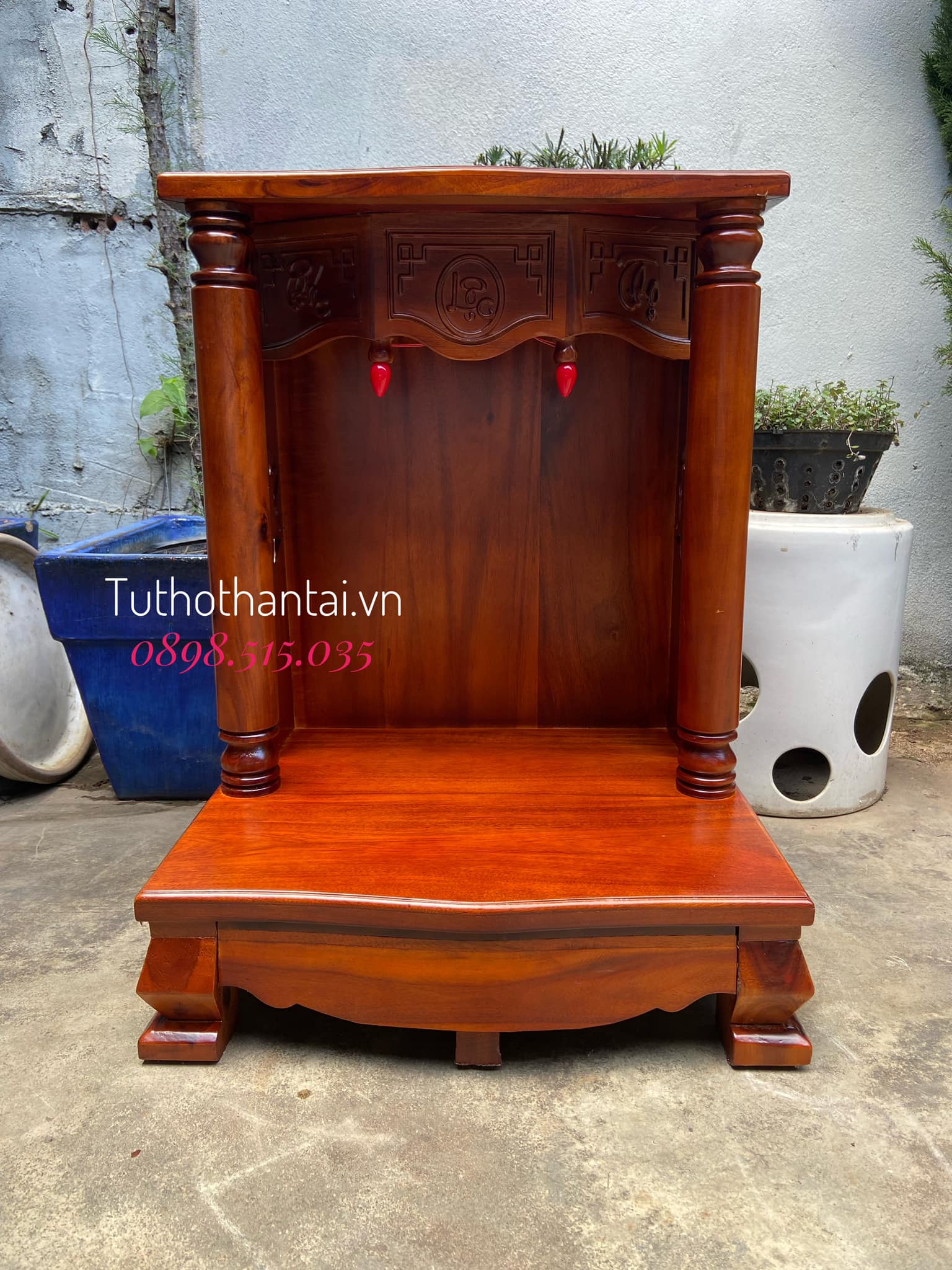 Bàn thờ thần tài gỗ Tràm cột Tròn trơn 60 X 81CM