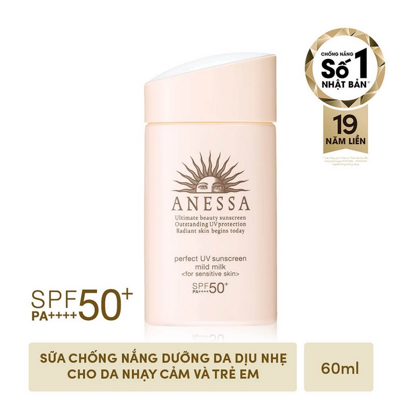 Bộ đôi Kem chống nắng dưỡng da dạng sữa dịu nhẹ cho da nhạy cảm &amp; trẻ em SPF 50+ 60ml và bảo vệ hoàn hảo SPF 50+ PA++++ 20ml - Tặng Túi trống thể thao Anessa