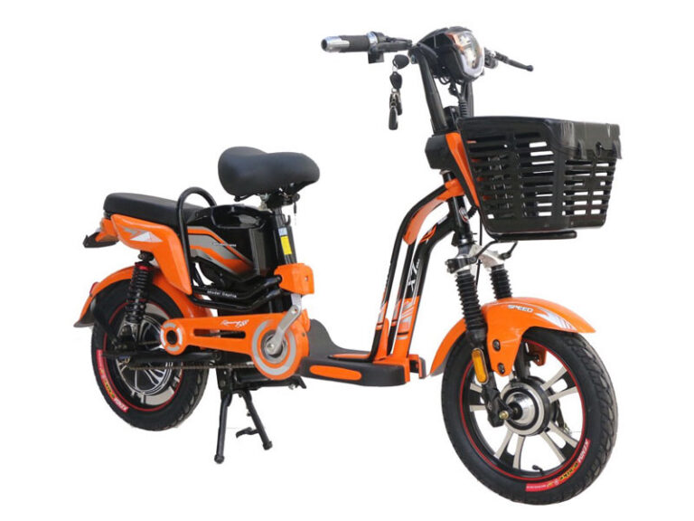 XE ĐIỆN AVA X7
