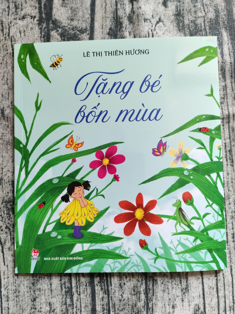 Tặng Bé Bốn Mùa