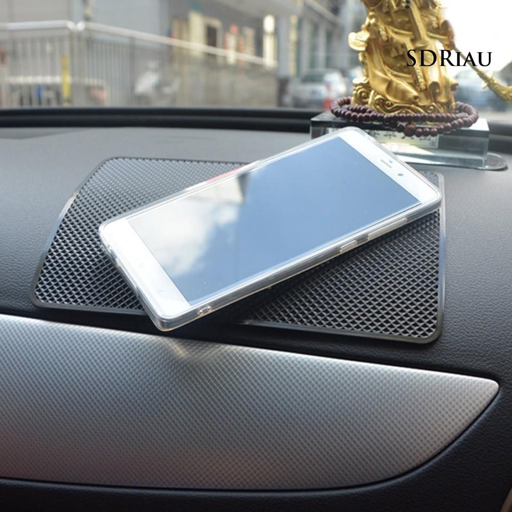 Thảm Lót Chống Trượt Cho Điện Thoại Trên Xe Hơi Suzuki