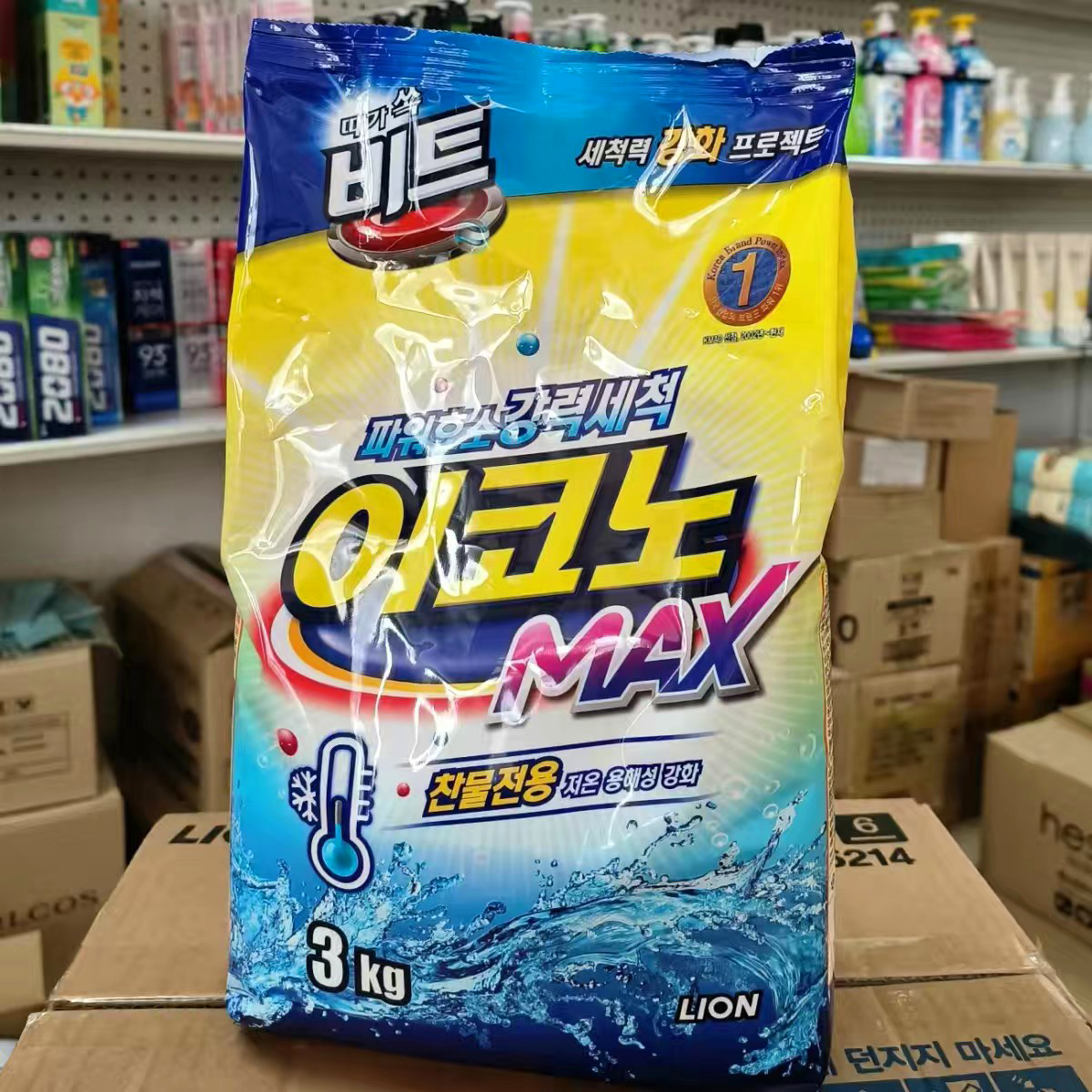 Bột giặt Lion Max Hàn Quốc 3kg lưu hương đậm sâu, làm mềm vải giữ màu quần áo và không gây kích ứng da