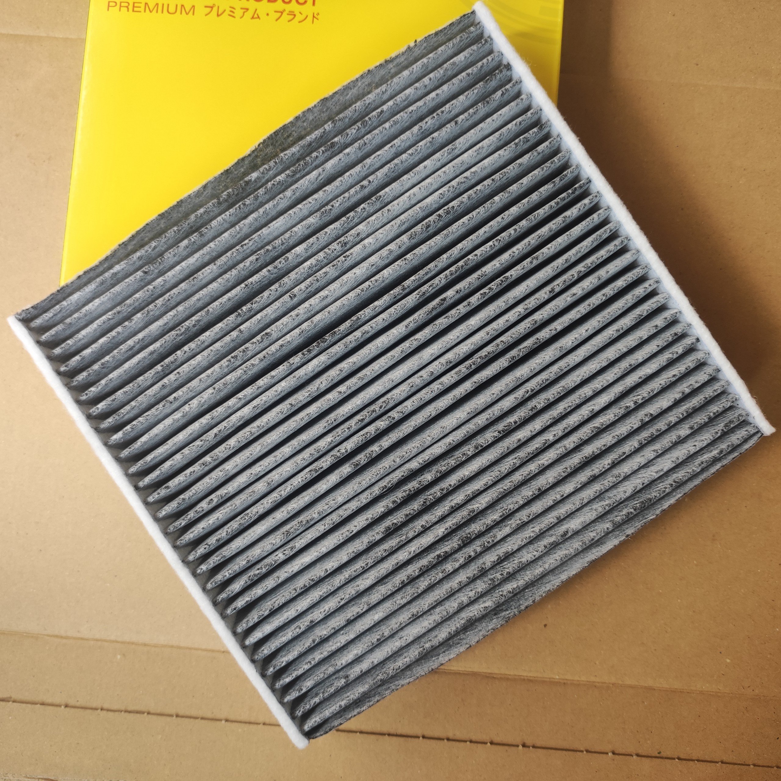 Lọc gió máy lạnh Toyota Sienna 2010-2022 than hoạt tính