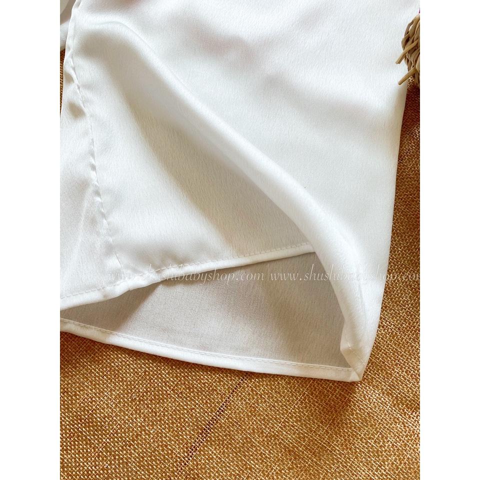 Áo Dài Lụa Truyền Thống Hàng Thiết Kế Cao Cấp Chubby Beans Thêu Tay Tinh Xảo