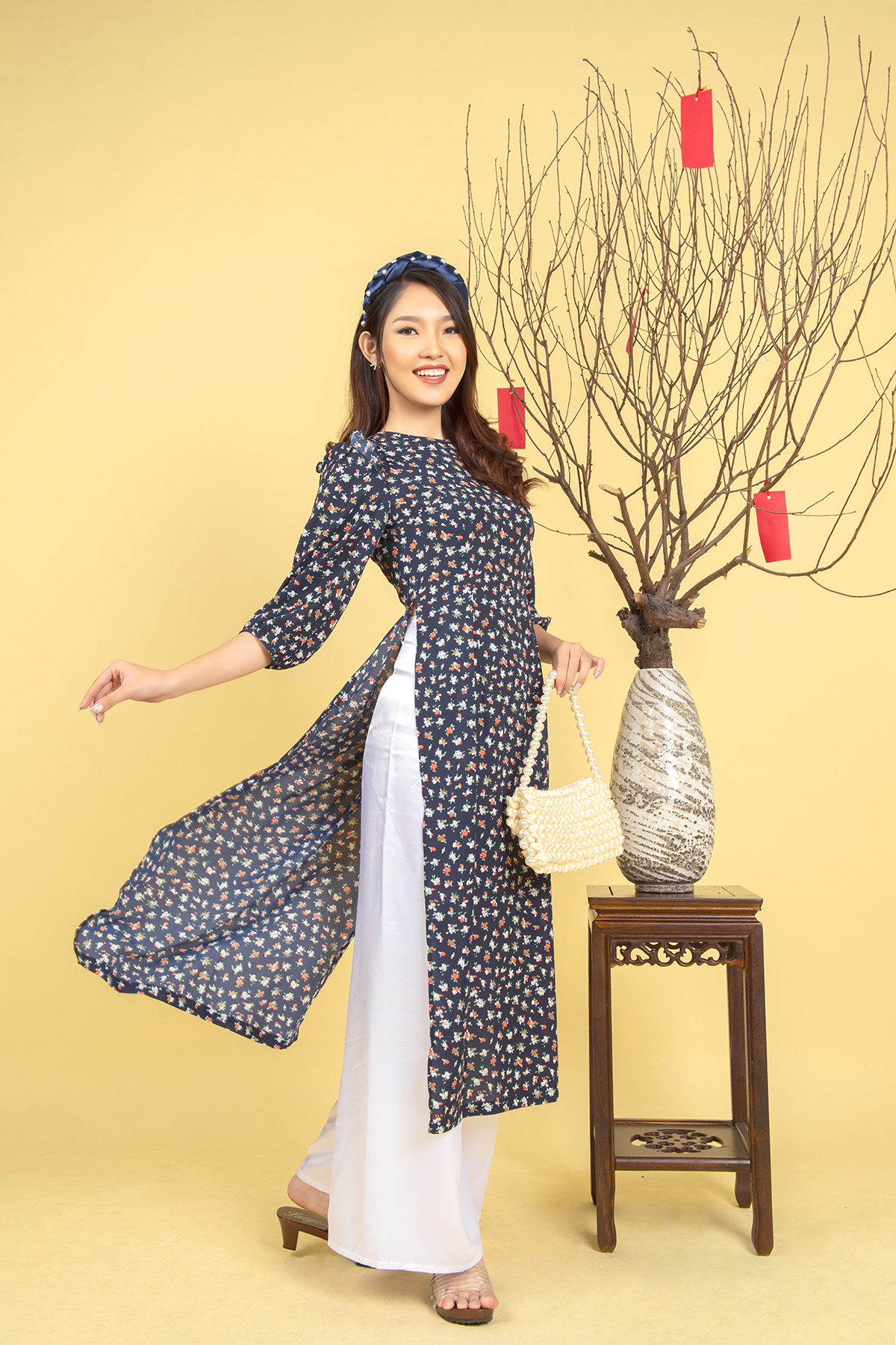 MAYBI - Áo dài Cẩm Chu