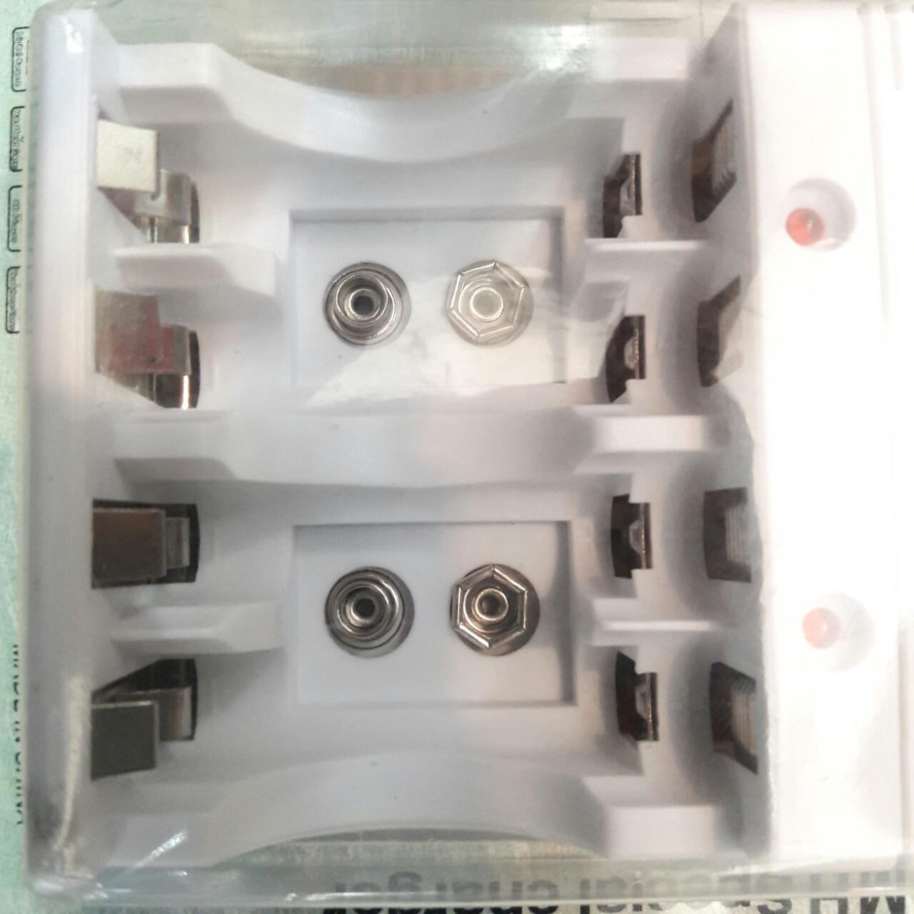 Máy sạc pin 2A/3A/9V sạc 2 pin 4 pin loại tốt