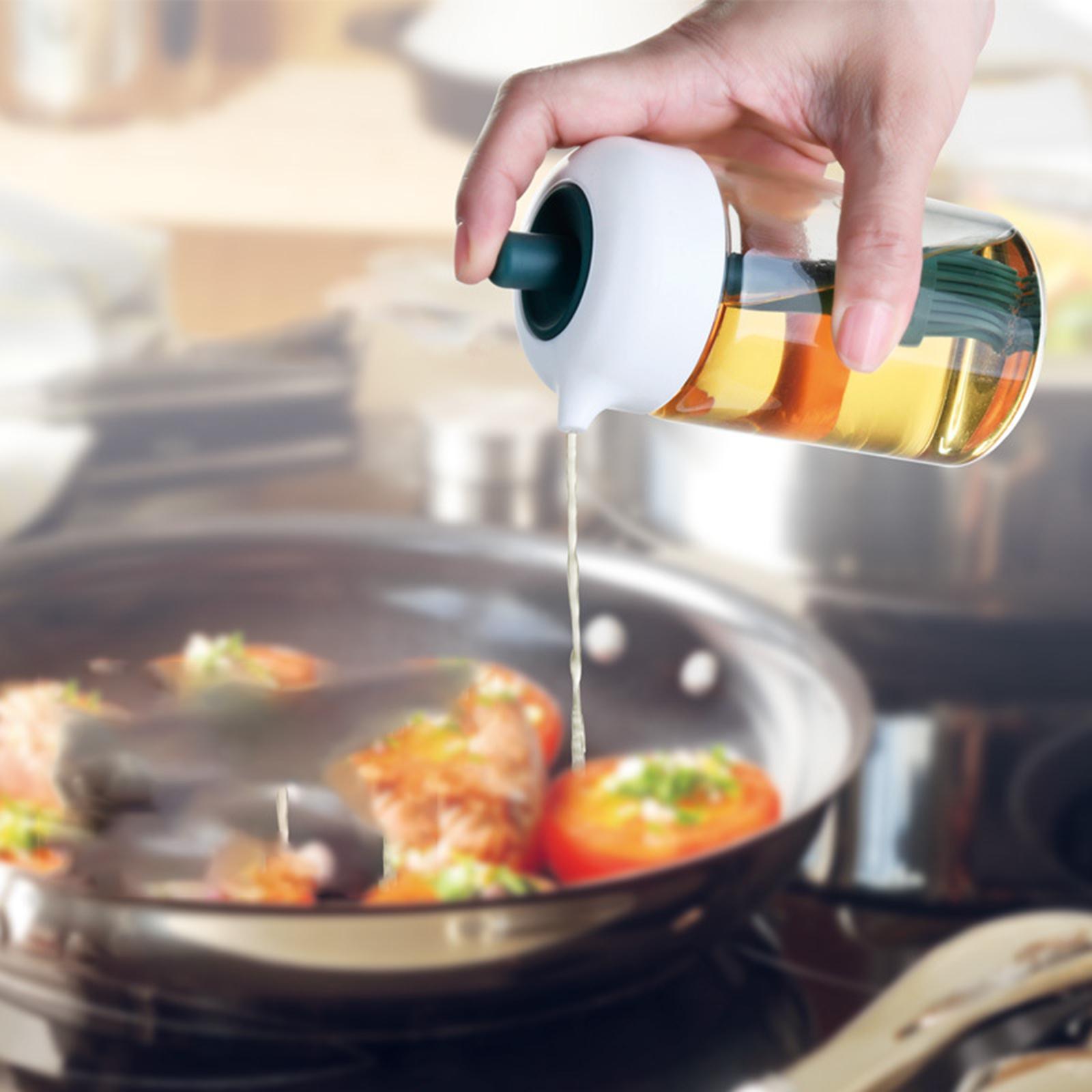 2Pcs Oil Bottle Oil Dispenser with Silicone Brush 230ml Leakproof