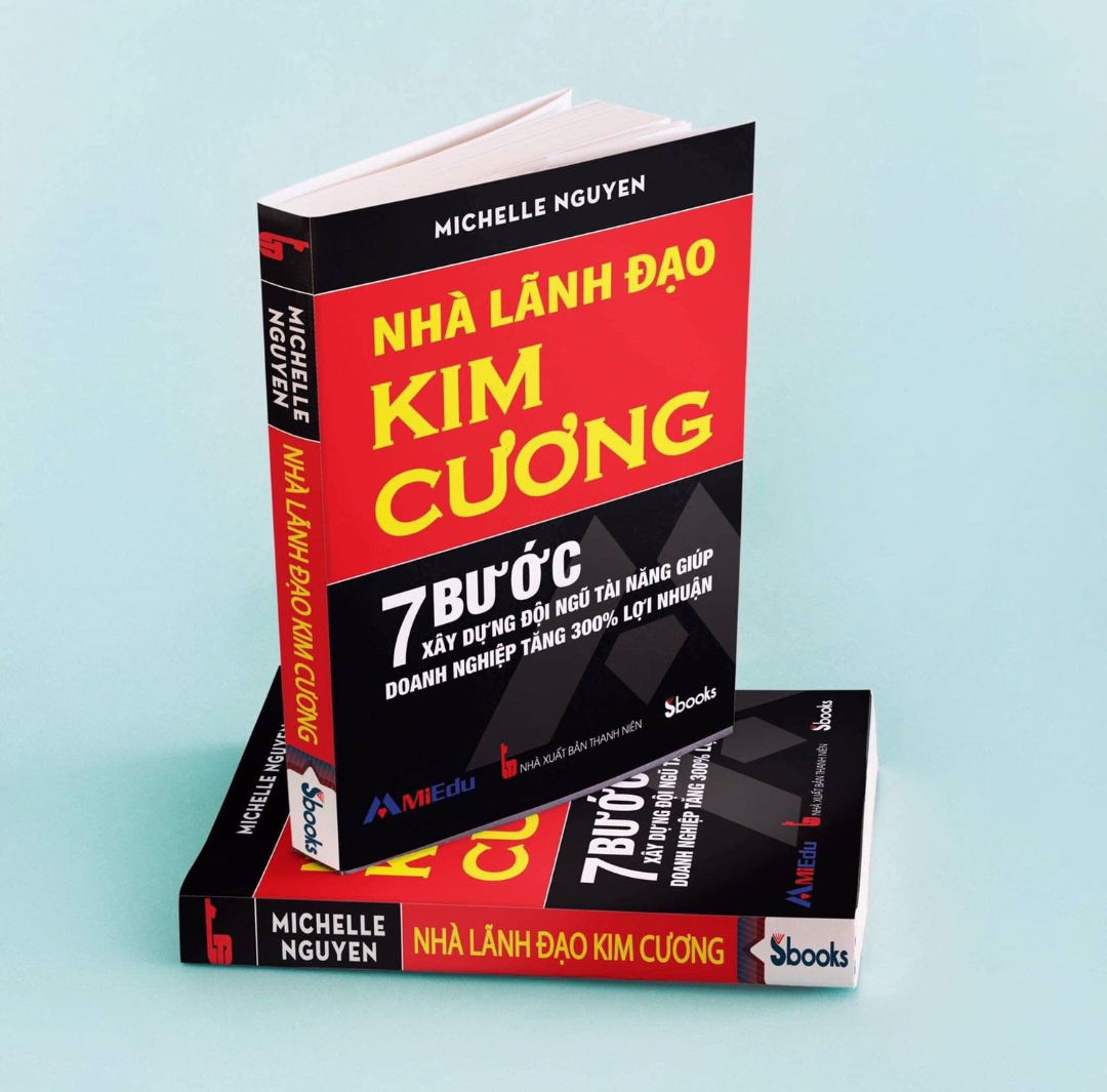 Combo 2 cuốn: LÃNH ĐẠO TỪ TÂM + NHÀ LÃNH ĐẠO KIM CƯƠNG