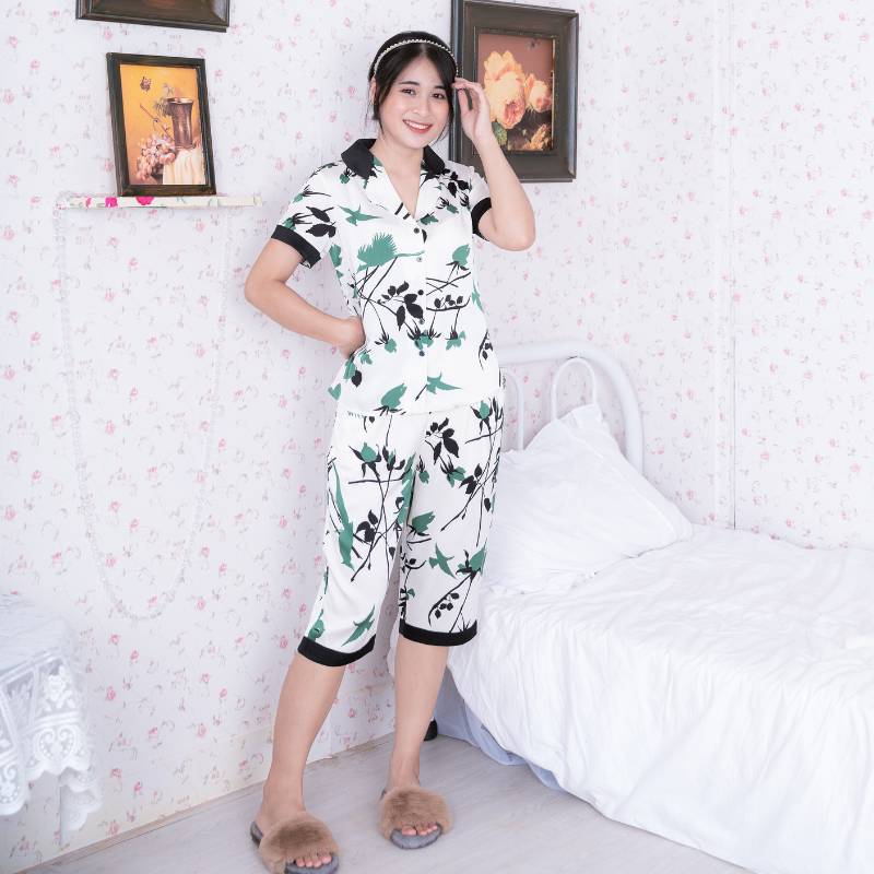 Bộ đồ Pyjama nữ, đồ mặc nhà lụa VILADY - B143 Quần Lửng Tay Cộc Họa Tiết Chim Màu Xanh, chất liệu lụa Pháp