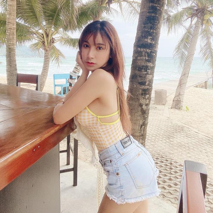 Bikini đi biển cao cấp đồ bơi 1 mảnh cổ v kẻ sọc caro phong cách Hàn Quốc