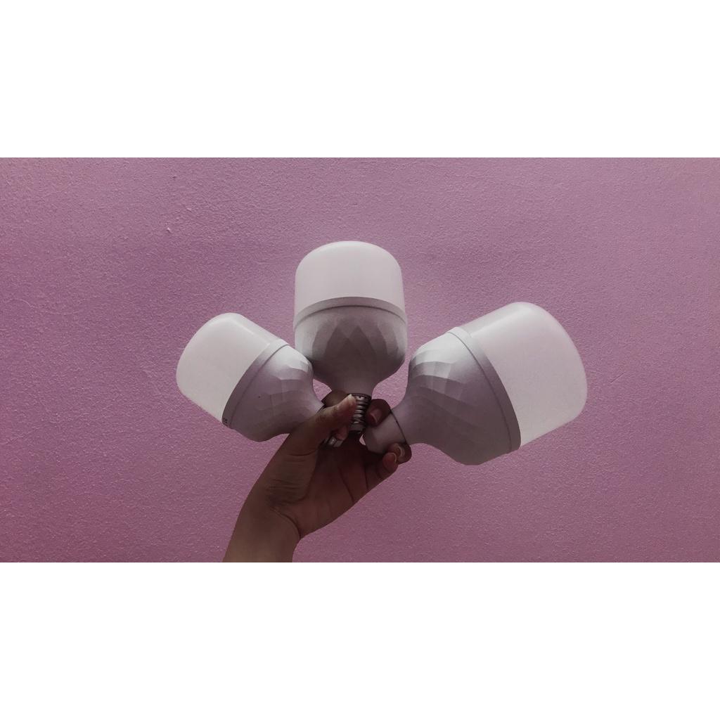 Combo 3 cái Đèn búp nhựa 20W sử dụng điện chiếu sáng 220V Combo 3 đèn búp nhựa 20W giá sỉ giá rẻ bất ngờ
