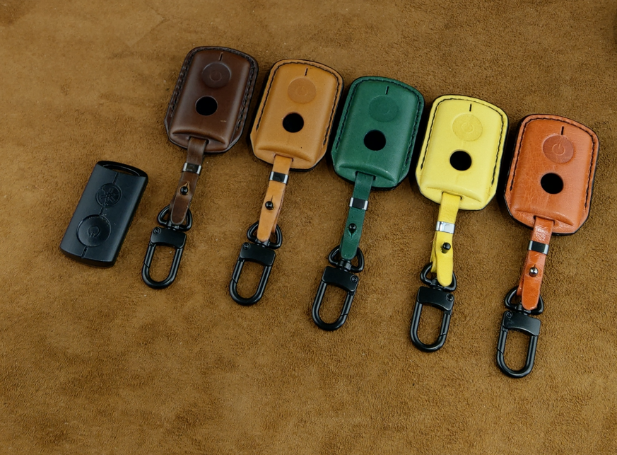 Bao da Ép phom 2 màu chìa khóa xe máy Yamaha NVX, Janus da bò thât giá tận xưởng tặng móc khóa - hàng chính hãng