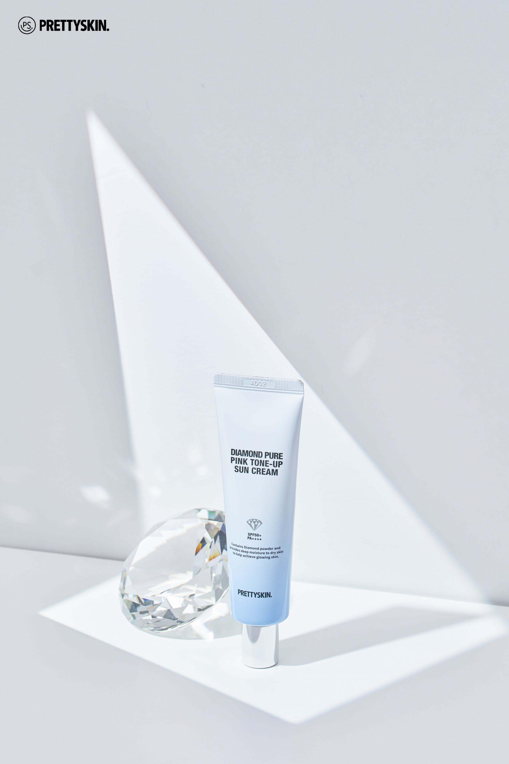 Kem chống nắng kim cương Diamond Pure Pink Tone-up Sun Cream SPF50+PA++++ Prettyskin 50ml