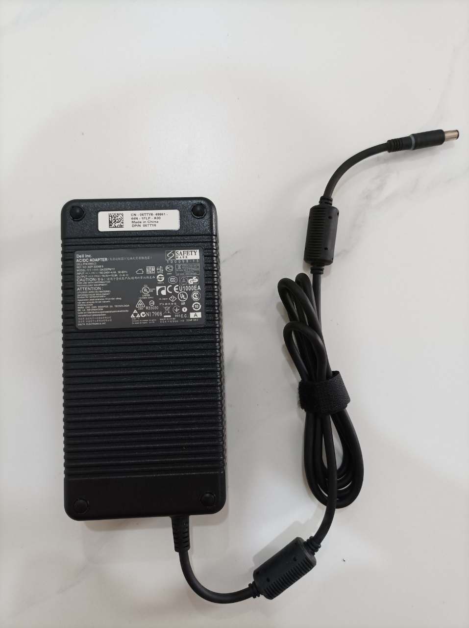 Sạc dành cho DELL Alienware 330W GaN Charger AC Adapter for M15 R4 R5 R6 5P90C hàng nhập khẩu.
