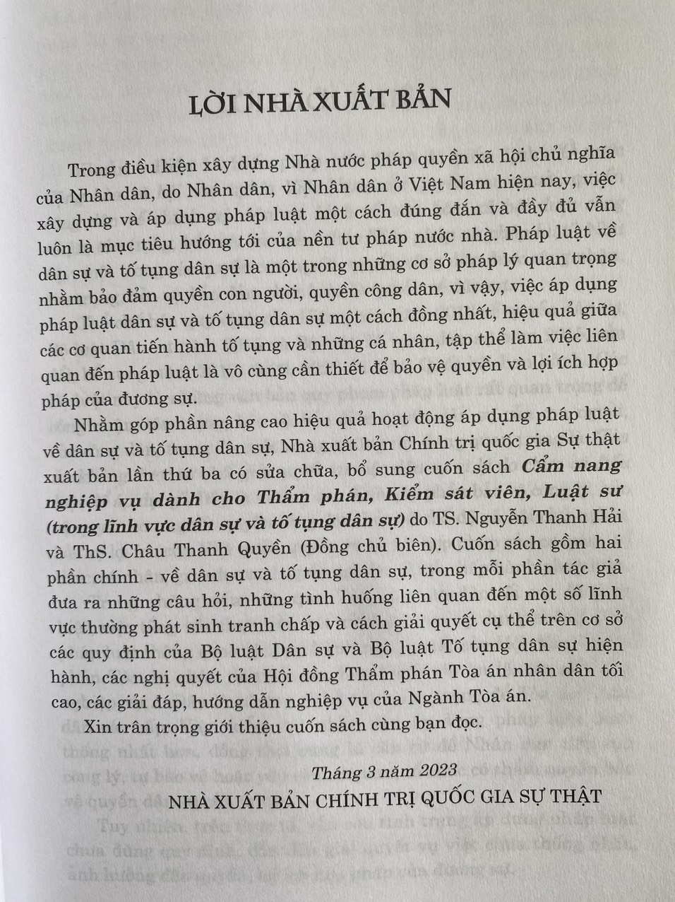 Cẩm Nang Nghiệp Vụ Dành Cho Thẩm Phán, Kiểm Sát Viên, Luật Sư ( Trong lĩnh vực dân sự và tố tụng dân sự) ( Xuất bản lần thứ ba có sửa chữa, bổ sung)