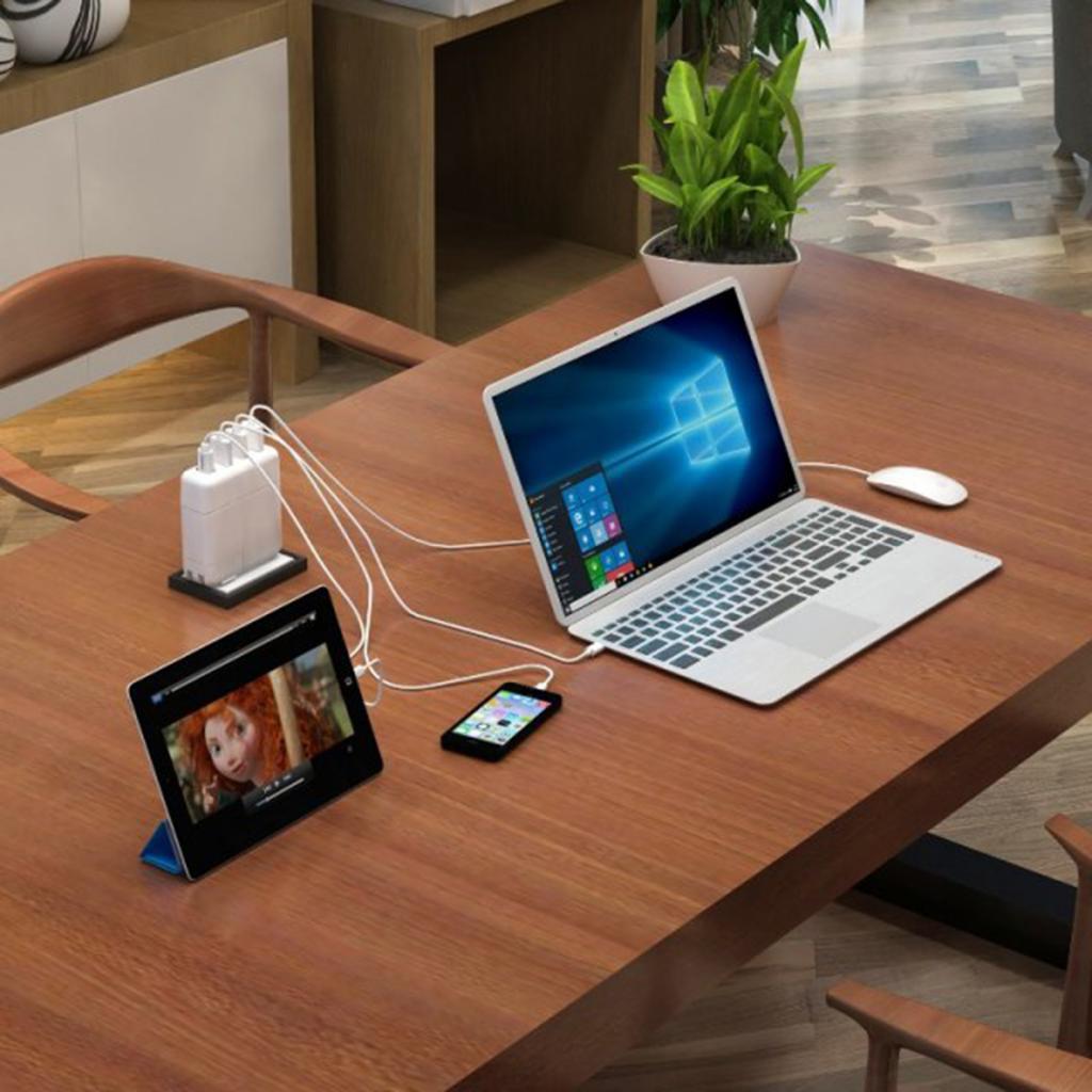 ABS Plastic USB and TYPE-C Data Adapter Dock Splitter for