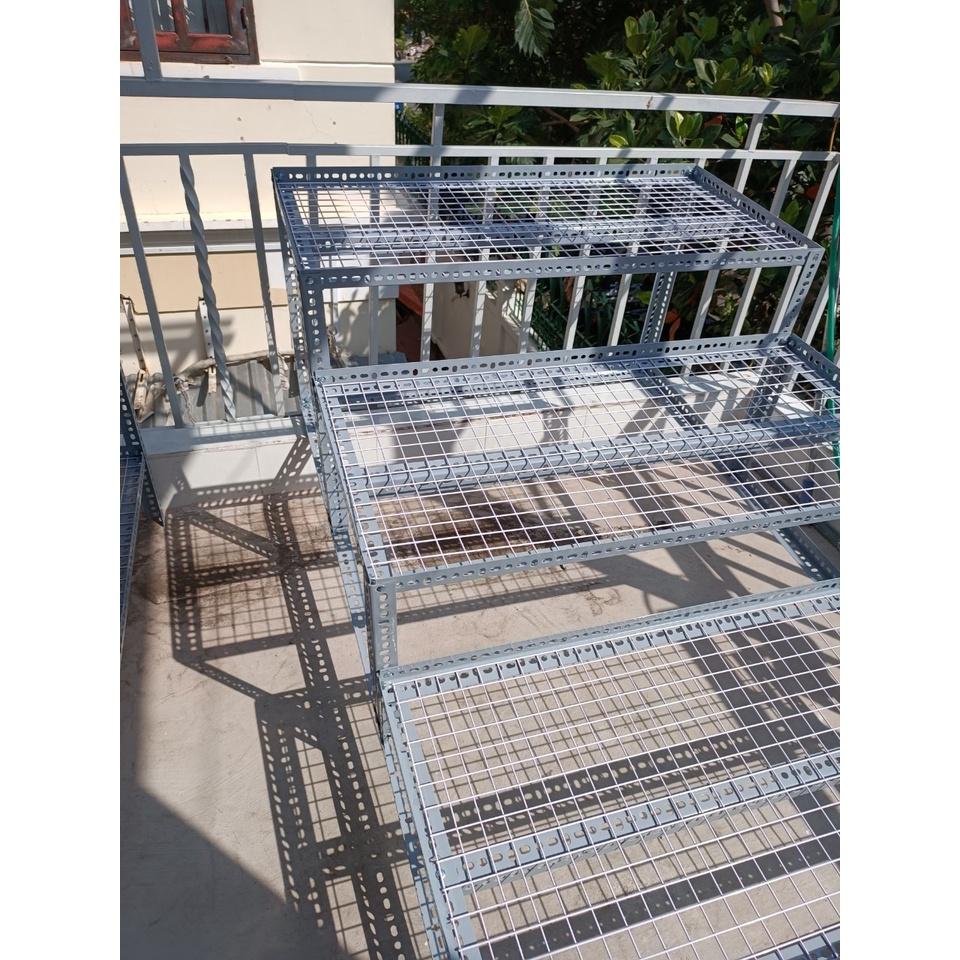 Kệ bậc thang v lỗ 3 bậc khung V3x3cm Nhiều độ cao kích thước