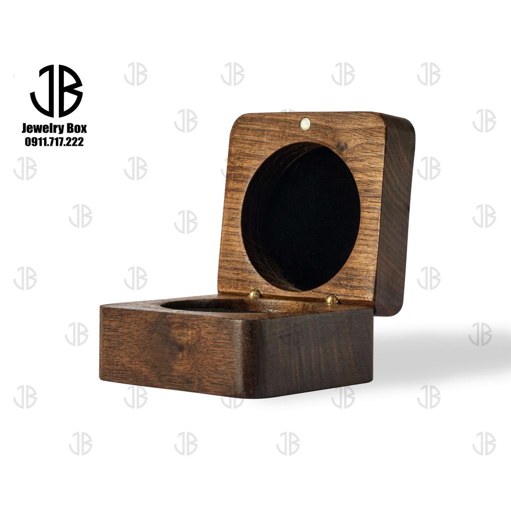 Hộp đựng nhẫn cưới Jewelry Box (JB) hình vuông bằng gỗ cao cấp