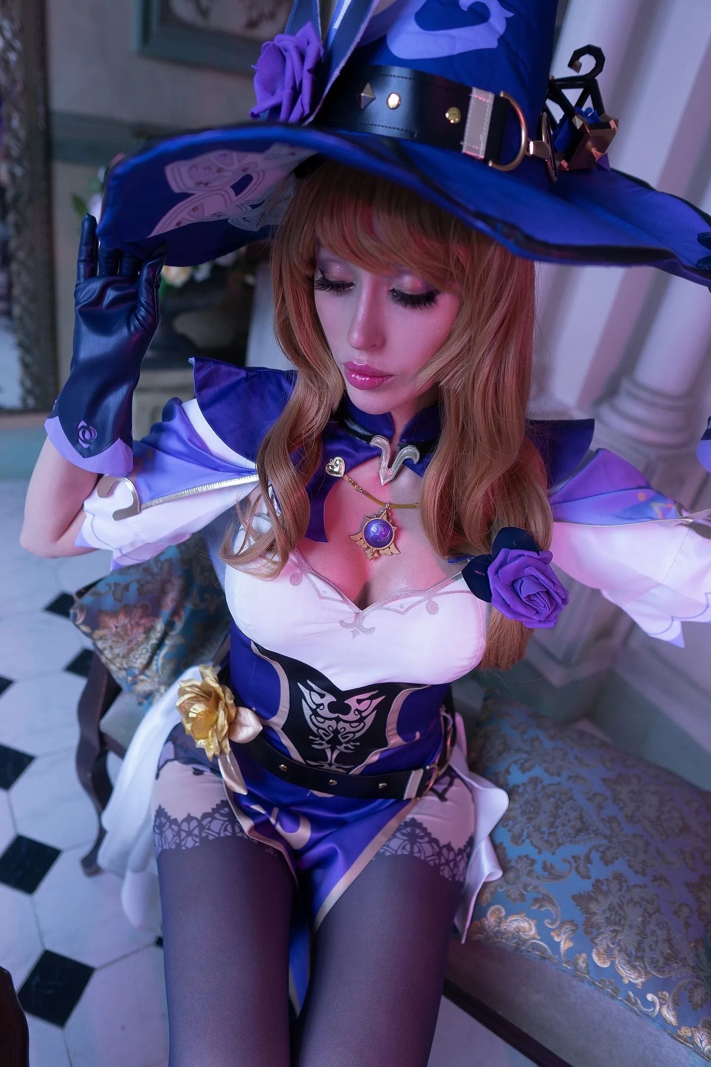 hình cosplay chapter 379 8