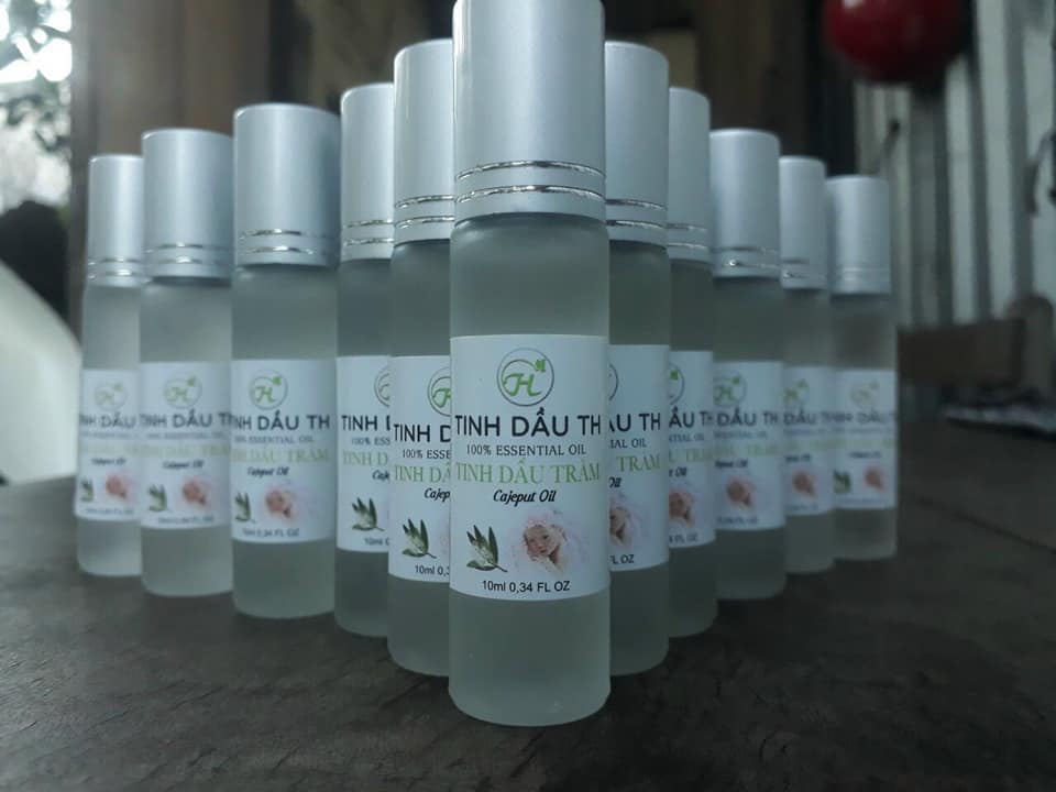 Chai lăn Tinh dầu Tràm Gió TH 10ml - Giảm Vết Đốt Côn Trùng Hiệu Qủa Cho Bé - Thuận Tiện Sử Dụng - Hàng Việt Nam An Toàn - Có Giấy Kiểm Định Chất Lượng Đầy Đủ