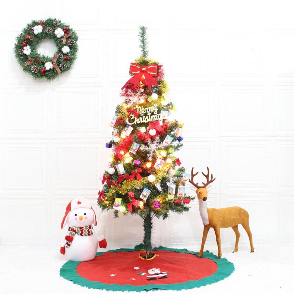Cây thông noel giáng sinh trang trí nhà cửa,phòng khách, văn phòng tặng kèm đồ trang trí đi kèm nhiều kích thước tán dài
