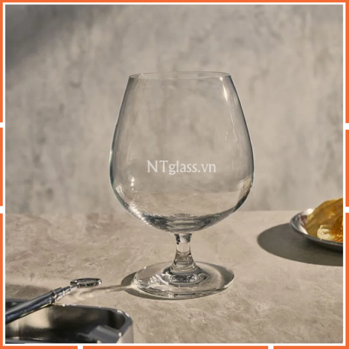 Ly uống rượu mạnh 650ml 1015N22 Ocean