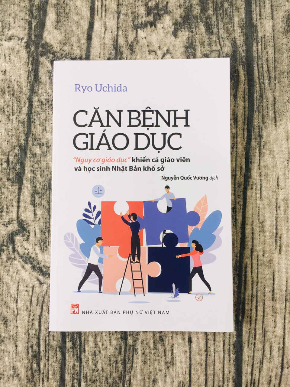 Căn Bệnh Giáo Dục - "Nguy Cơ Giáo Dục" Khiến Cả Giáo Viên Và Học Sinh Nhật Bản Khổ Sở