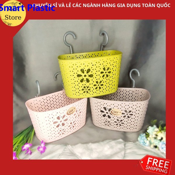 Giỏ nhựa có móc câu treo đa năng