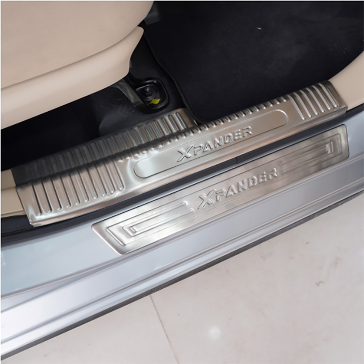 Bộ Nẹp Bước Chân Chống Trầy Trong Ngoài Dành Cho Xe Mitsubishi Xpander