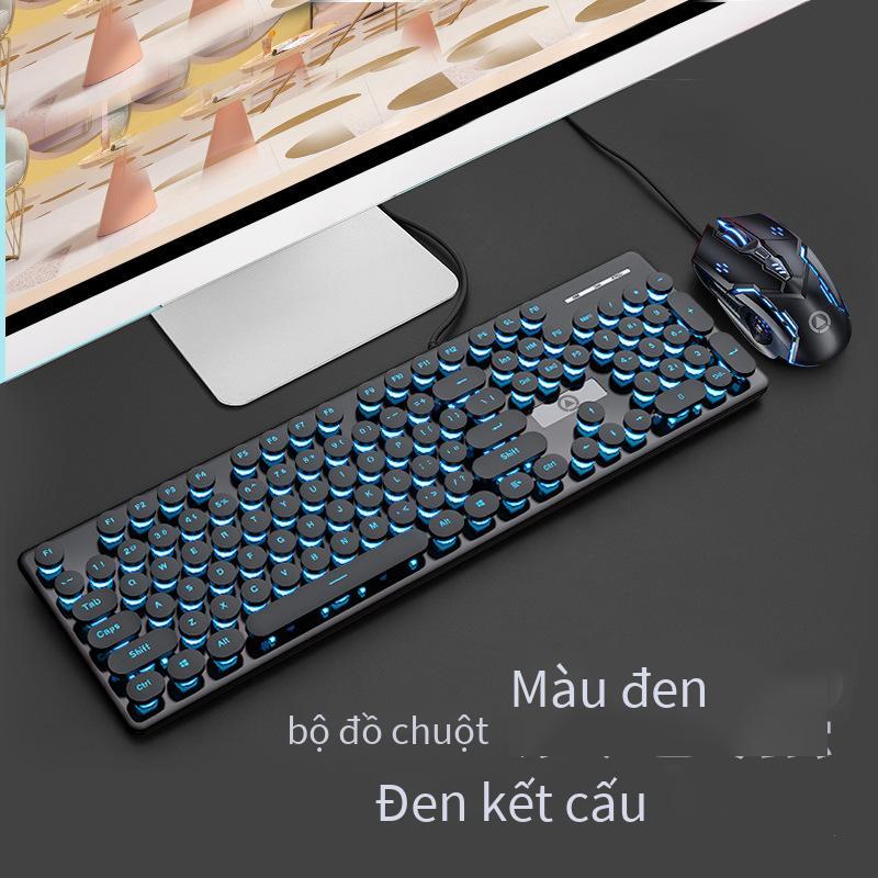 Phong cách mới nhất V8 cơ tay cảm giác bàn phím chuột tai nghe tắt tiếng có dây cô gái văn phòng dễ thương gõ phím trò chơi thể thao điện tử