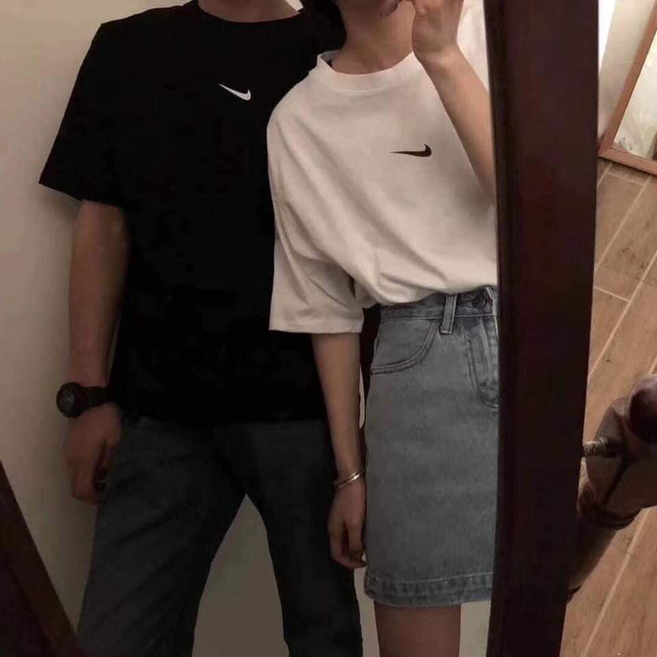 Áo thun tay lỡ Unisex form rộng rãi phong cách thể thao có 2 màu trắng và đen cho giới trẻ