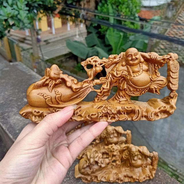 Di lặc kéo bao gỗ bách xanh