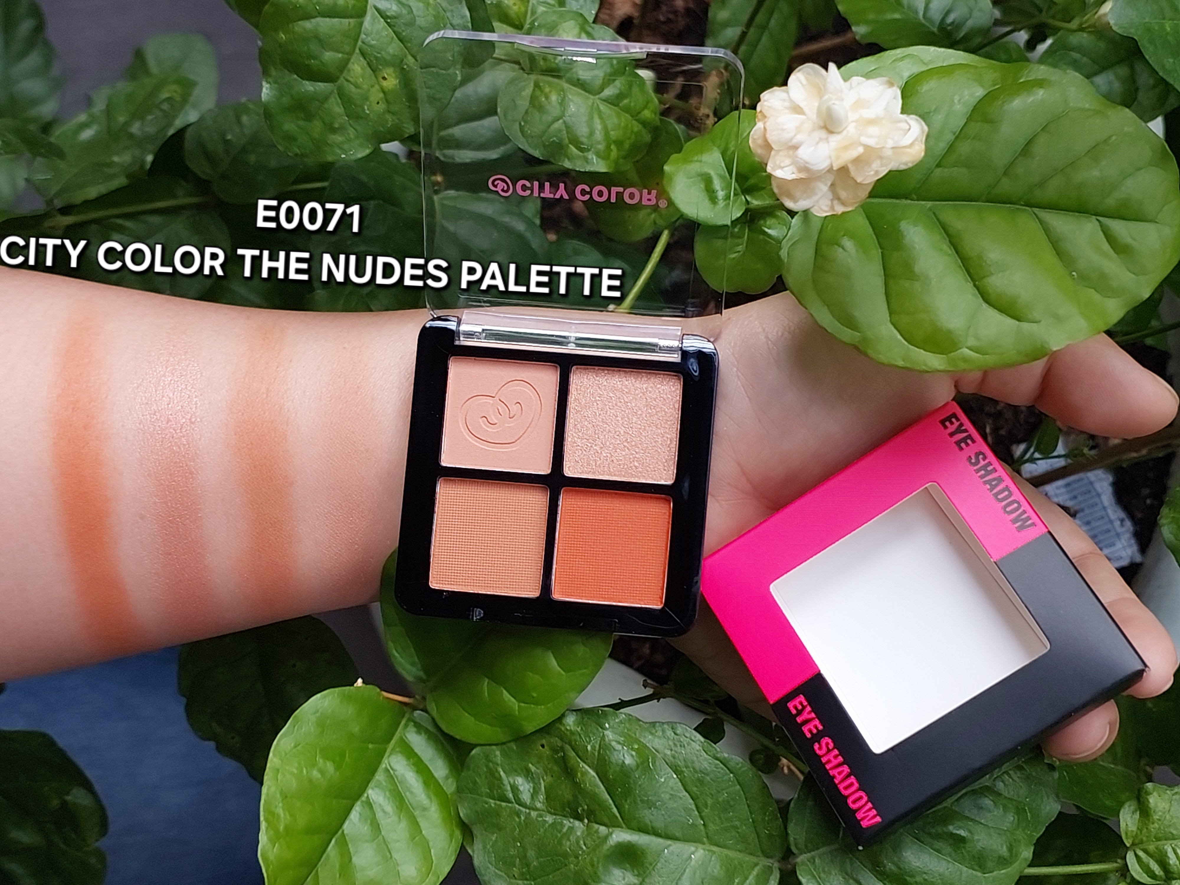 Phấn mắt CITY COLOR the Nudes Palette 4 ô.