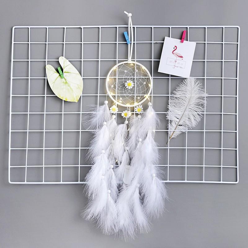 - Dreamcatcher 2 tầng gắn lông vũ siêu dày dặn, phối hoa y hình ( HÓT )