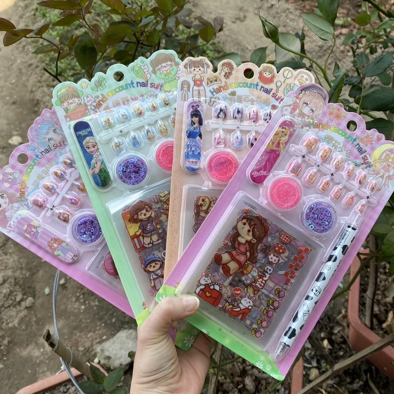 Vỉ Đồ Chơi Trang Trí Móng Tay Kèm Sticker, bút, nhũ